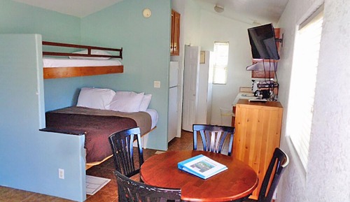 Cabin, 1 Bedroom, Kitchenette (No Pets, Linens not included)