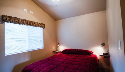 Cabin, 1 Bedroom, Kitchenette (No Pets, Linens not included)