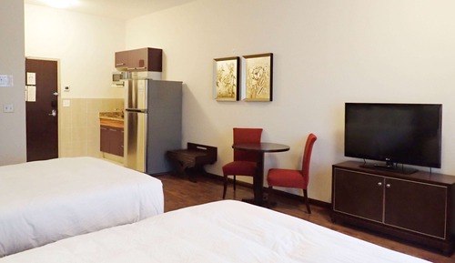 Room, 2 Queen Beds, Non Smoking, Kitchenette