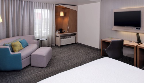 Executive Room, 1 King Bed with Sofa bed