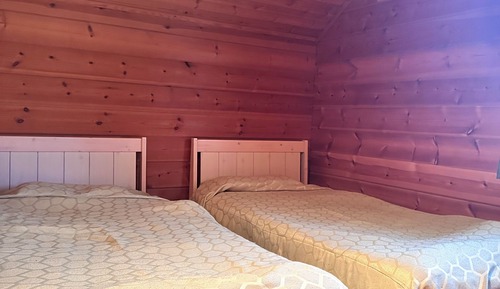 Three Bedroom Loghouse Yukiotoko