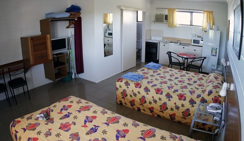 Standard Suite, 1 Bedroom, Non Smoking, Kitchenette (Room With Kitchenette)