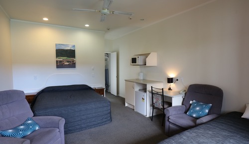 Standard Studio, Non Smoking (Hotel Style Studio)