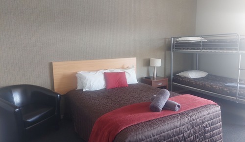 Family Studio, Multiple Beds