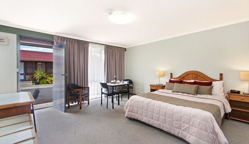 Queen Room