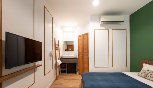 Standard Twin Room