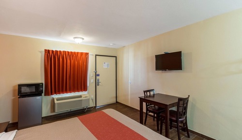 Deluxe Room, 1 Double Bed, Accessible, Non Smoking