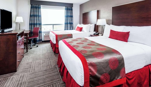 Superior Suite, Multiple Beds, Non Smoking, Jetted Tub