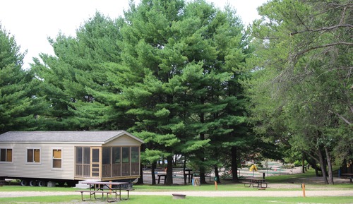 Cabin, 2 Bedrooms (No Pets, Linens not Incld)