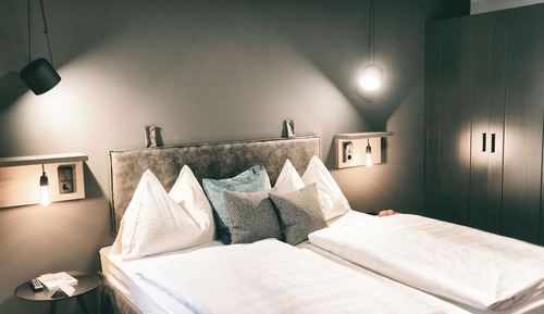 Basic Double Room (Herzige Hannah)