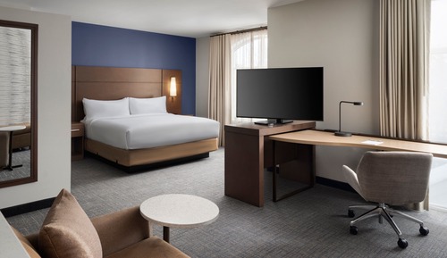 Studio Suite, 1 King Bed with Sofa bed