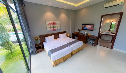 Superior Twin Room