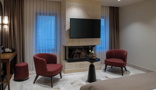 Premium Room