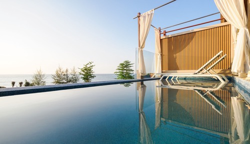 Seaview Pool Suite