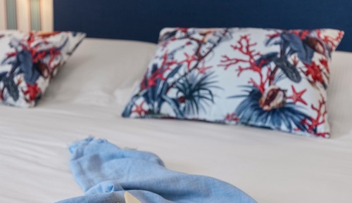 Superior Room, 1 Double Bed, Balcony, Partial Sea View