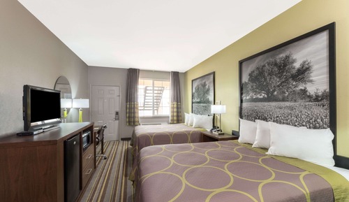 Room, 2 Queen Beds, Non Smoking