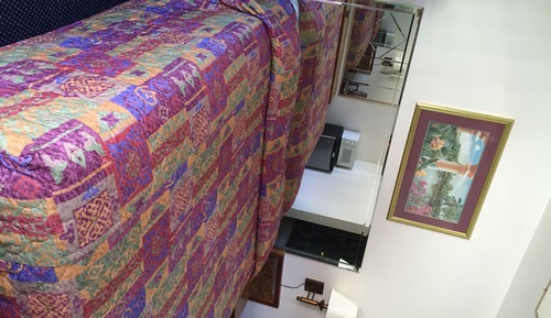 Standard Room, 1 King Bed