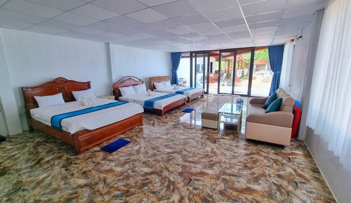 Family Room, 1 Bedroom, Garden View