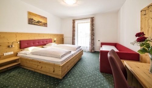 Triple Room (some with balcony)