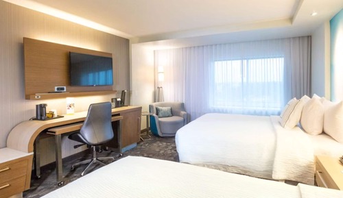 Room, 2 Queen Beds (Hearing Accessible)
