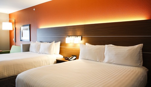 Suite, 1 Bedroom, Accessible (Mobility, Roll-In Shower)