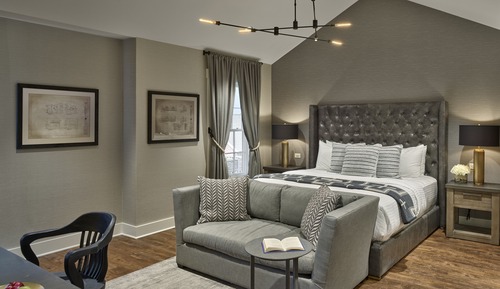Suite in the Barn