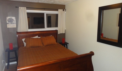 Room (1)