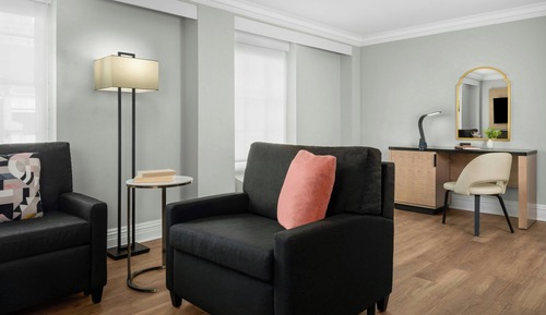 Junior Suite, 1 King Bed with Sofa bed, Non Smoking