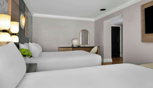 Room, 2 Double Beds (Hearing Accessible)