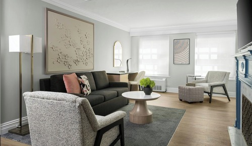 Executive Suite, 1 King Bed with Sofa bed, Non Smoking