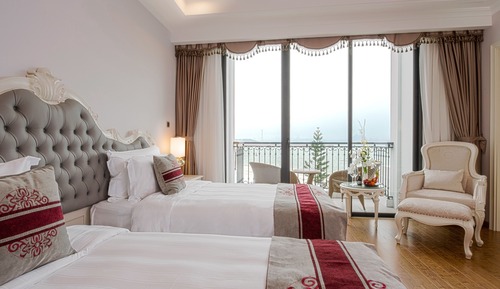 Deluxe Twin Room
