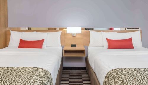Junior Suite, 2 Queen Beds, Non Smoking
