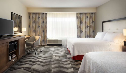 Room, 2 Queen Beds, Accessible, Non Smoking