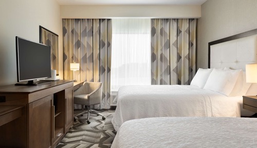 Room, 2 Queen Beds, Accessible, Non Smoking