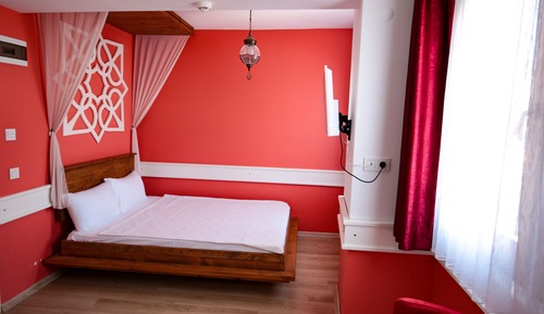 Classic Twin Room
