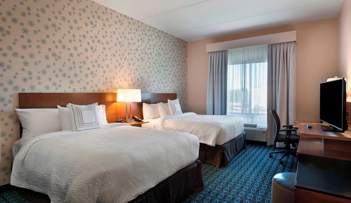 Room, 2 Queen Beds, Non Smoking (Hearing Accessible)