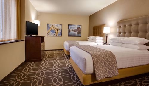 Suite, 2 Queen Beds, Accessible, Refrigerator & Microwave (Sofabed, 2 Room, BR Table, Hearing)