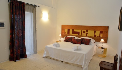 Junior Double or Twin Room, Patio, Pool View