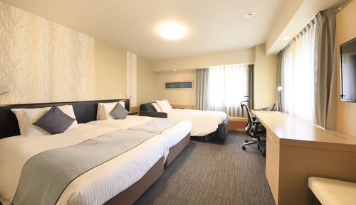 Premium Twin Room (with extra bed), Smoking 