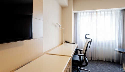 Premier Double Room, Smoking