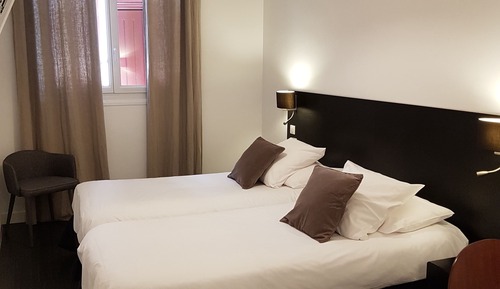 Twin Room