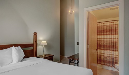 Condo, 4 Bedrooms