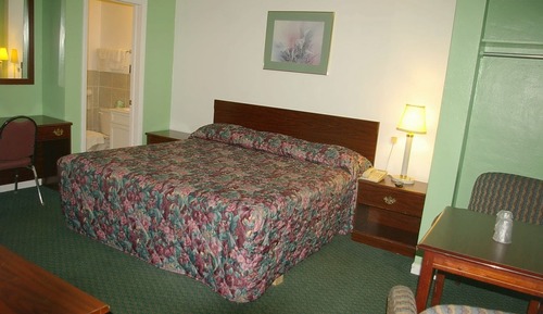 Standard Room, 1 King Bed, Smoking