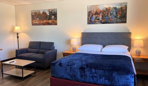 Signature Room, 1 Queen Bed