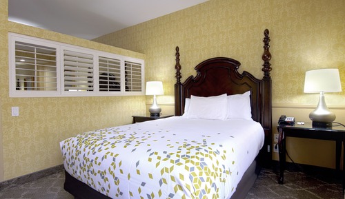 Superior Room, 2 Queen Beds, Non Smoking
