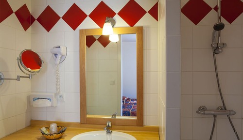 Comfort Twin Room