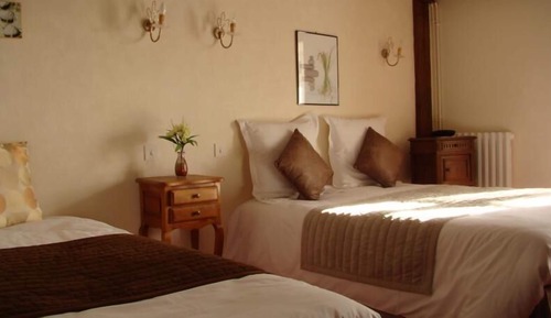 Comfort Triple Room