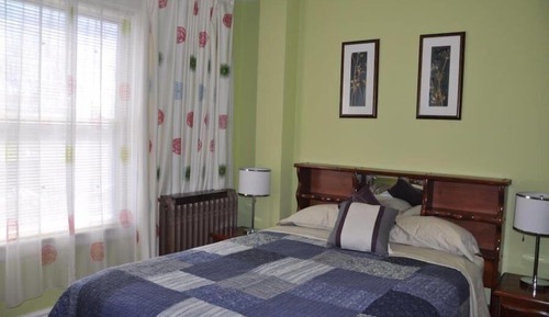 Standard Room, 1 Queen Bed (4 Green)
