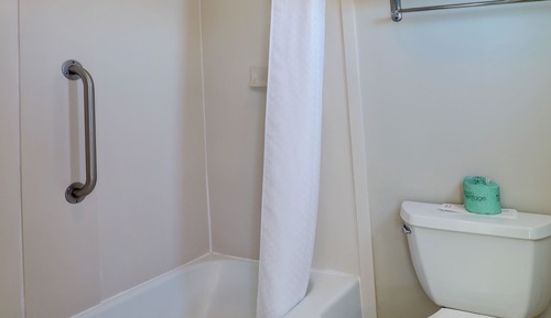 Economy Quadruple Room, 2 Double Beds