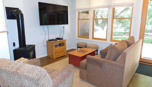 Unit 1 - Townhouse 2-Bedroom, Kitchen